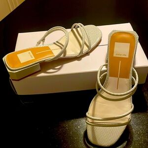 Dolce vita sandal, size 7.5